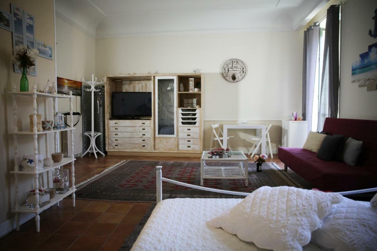 Bianca Suite B&B Salerno Exterior foto