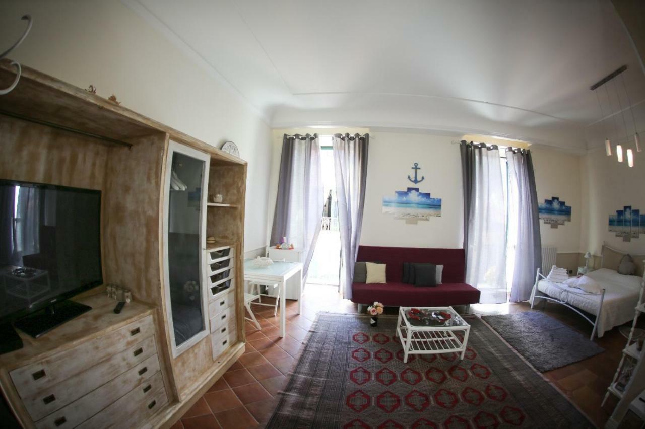 Bianca Suite B&B Salerno Exterior foto